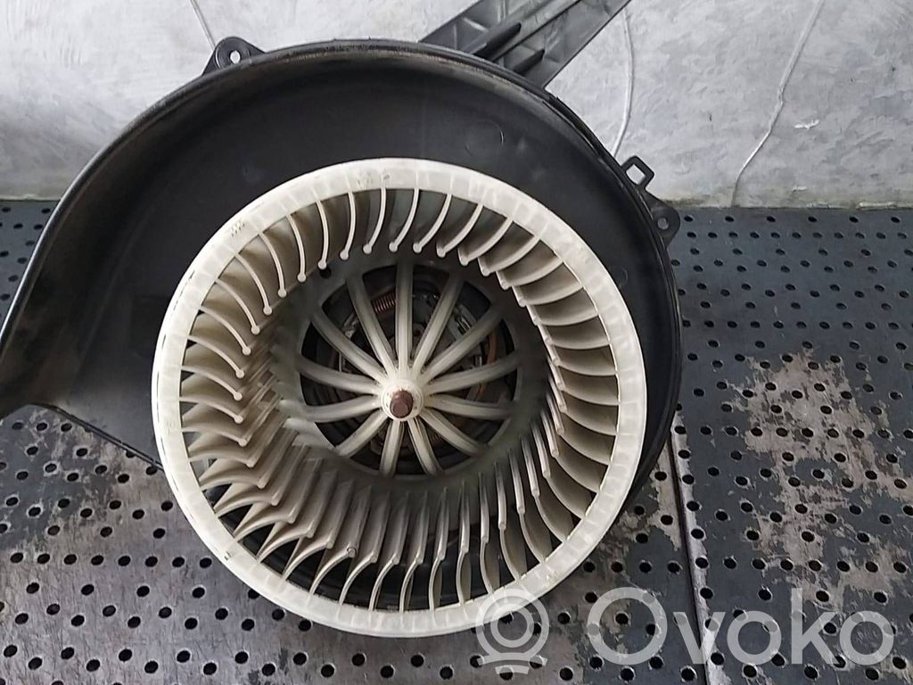 Skoda Roomster (5J) Ventilator aerotermă 