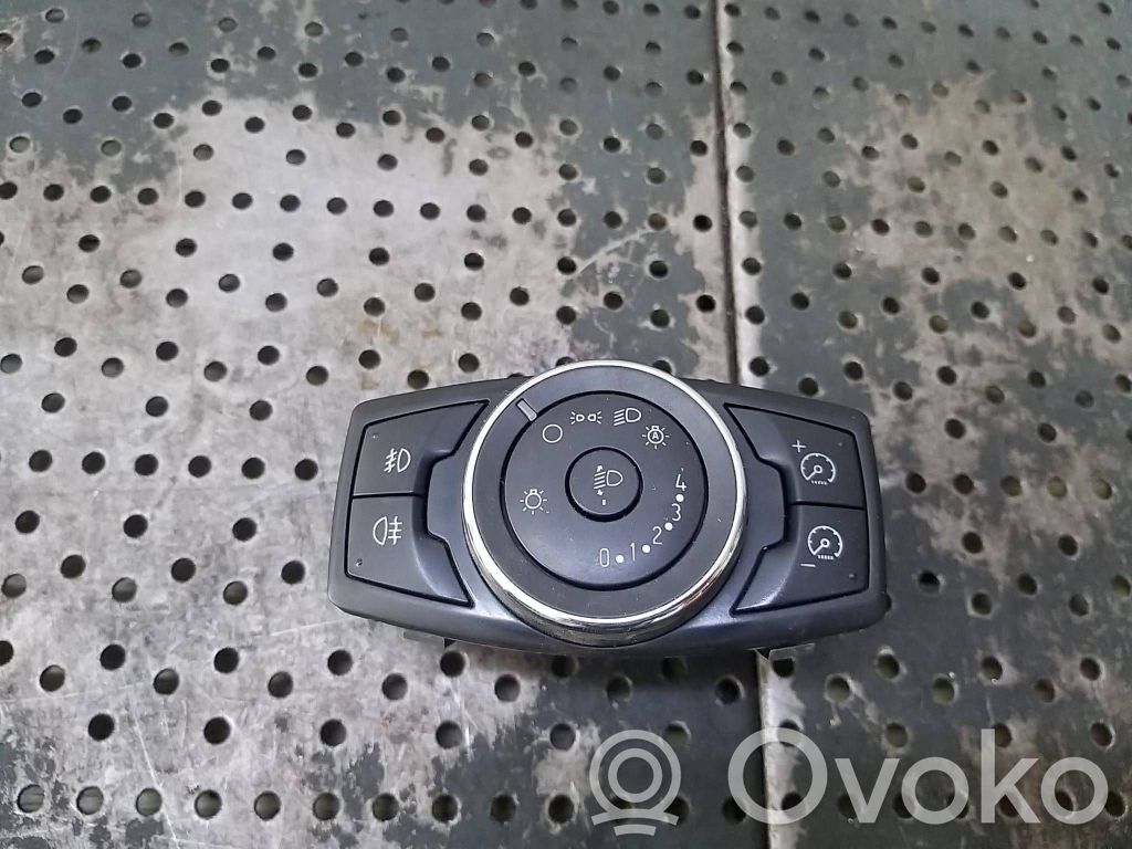 Valokatkaisija   10093008,3M5T13A024CC