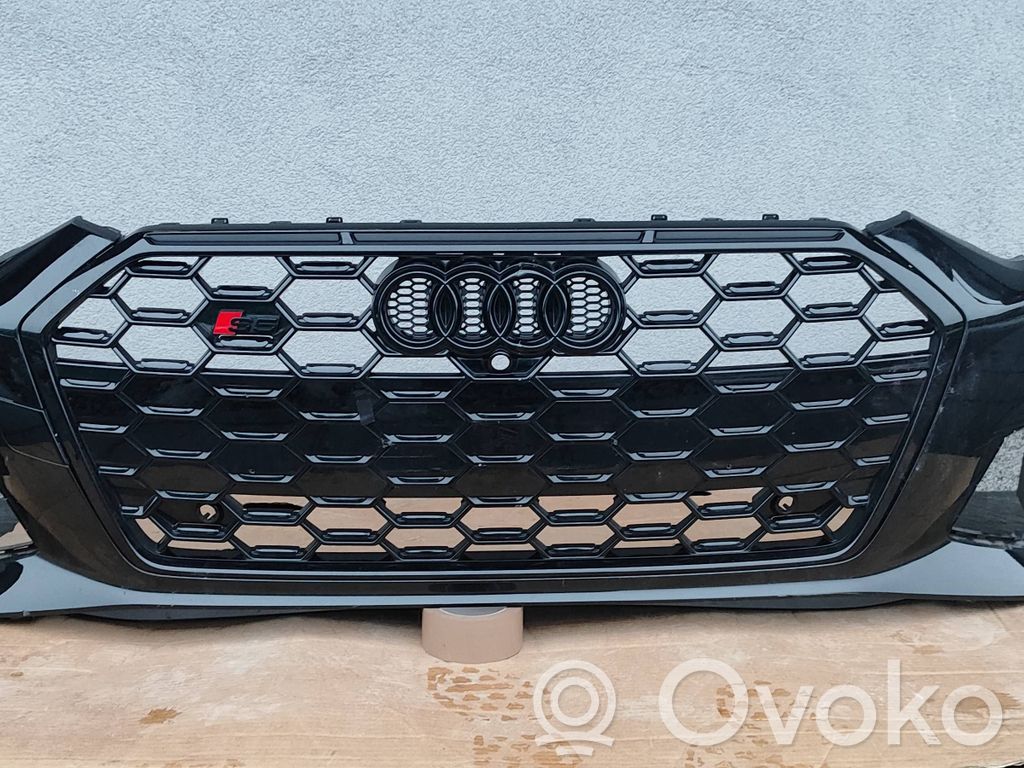 Front bumper   8W6807437A