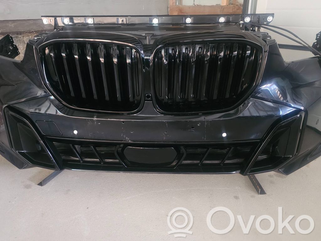 Front bumper   51115A45331,51115A1BCB8,51118085619,17115A3F245,17115A5C817,17428655761