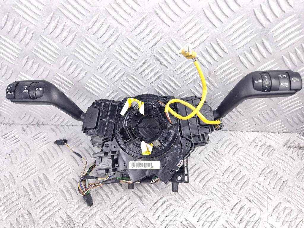 Ford Focus C-MAX Interrupteur / bouton multifonctionnel 