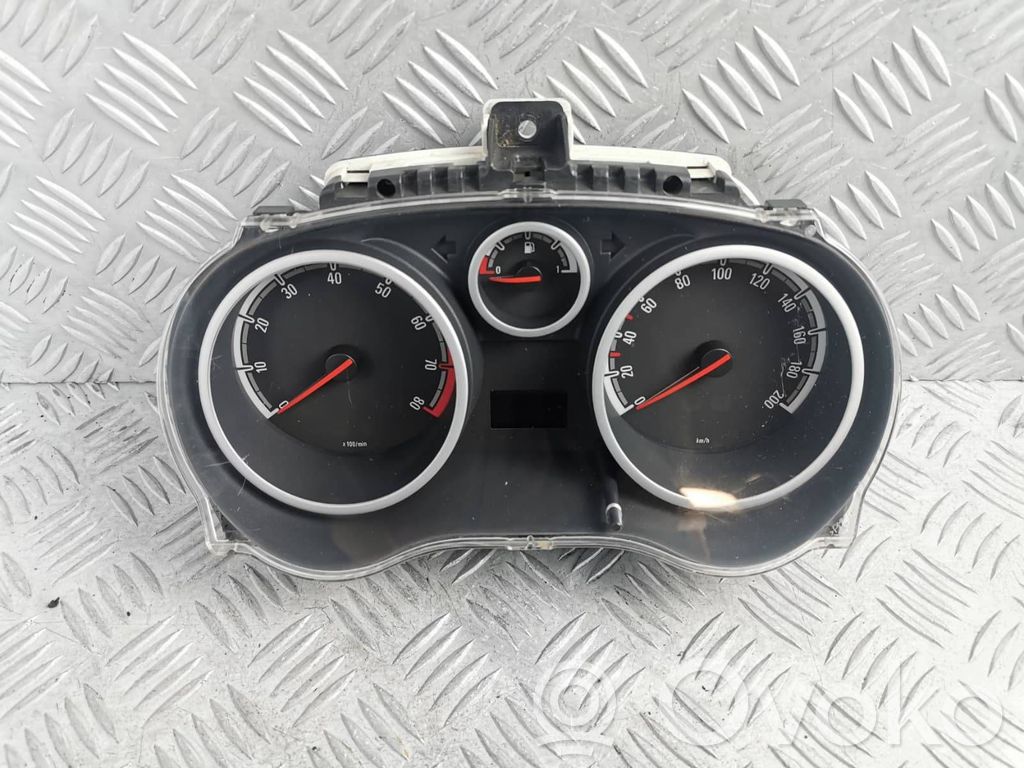 Opel Corsa D Speedometer (instrument cluster) 
