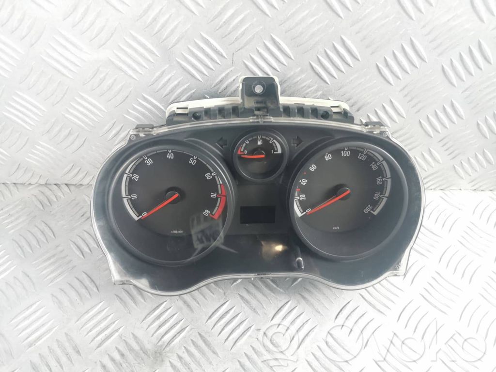Opel Corsa D Speedometer (instrument cluster) 