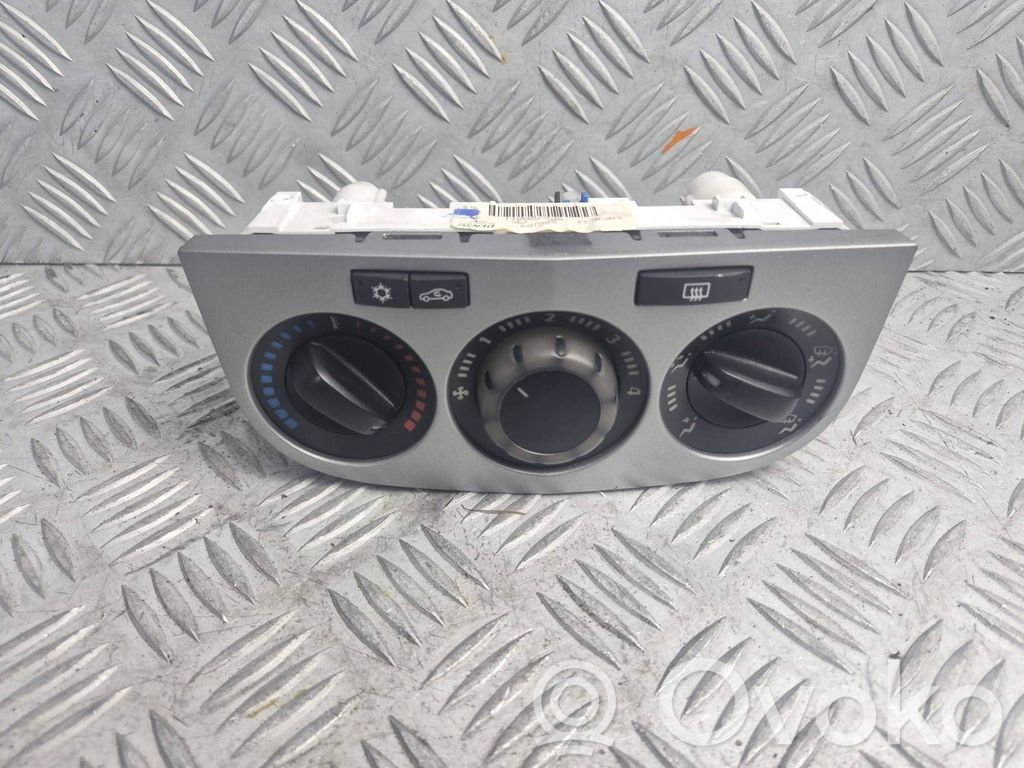 Climate control unit   466119570,5P2720011,5P2740100