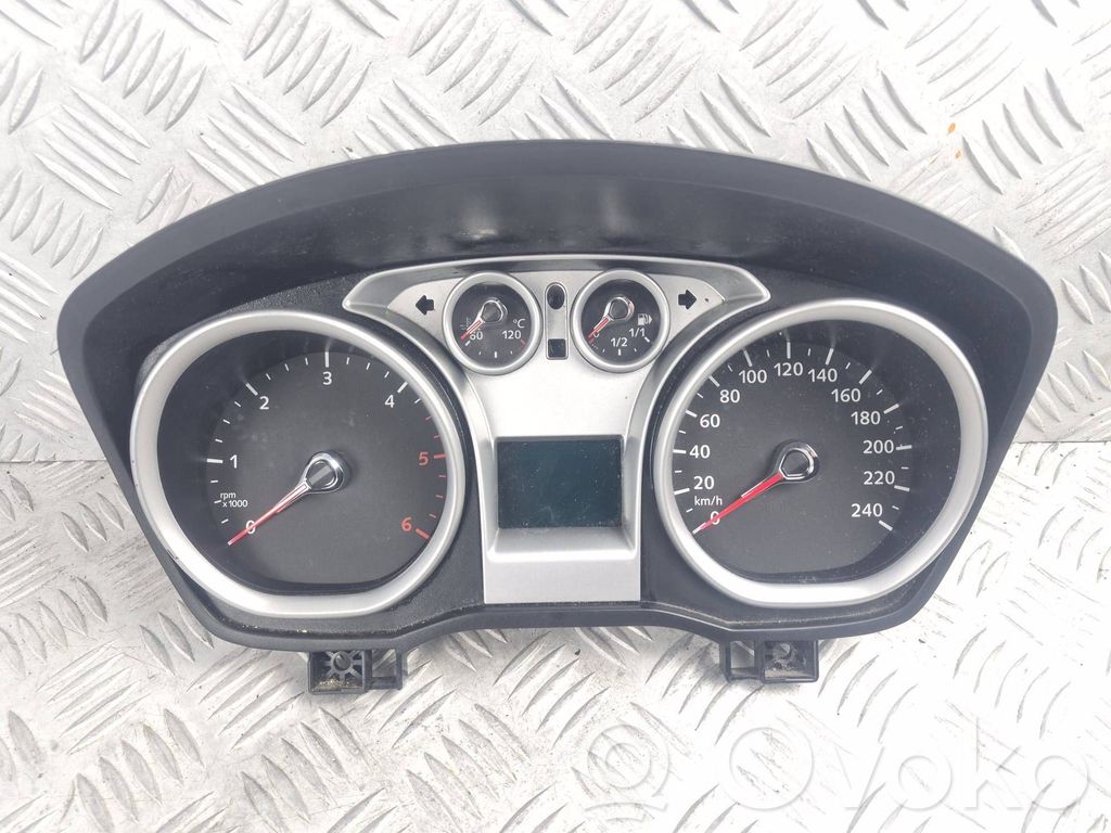 Ford Focus Geschwindigkeitsmesser Cockpit 