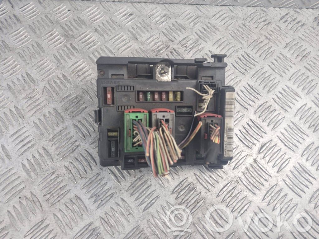 Citroen C5 Fuse module 