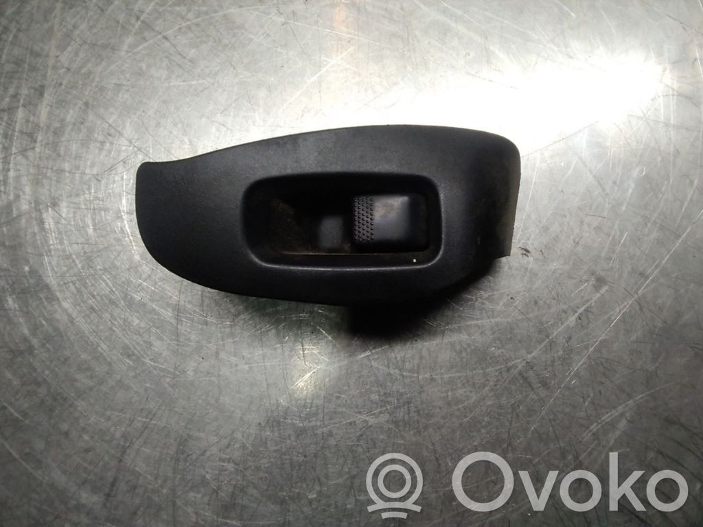 Subaru Legacy Electric window control switch 