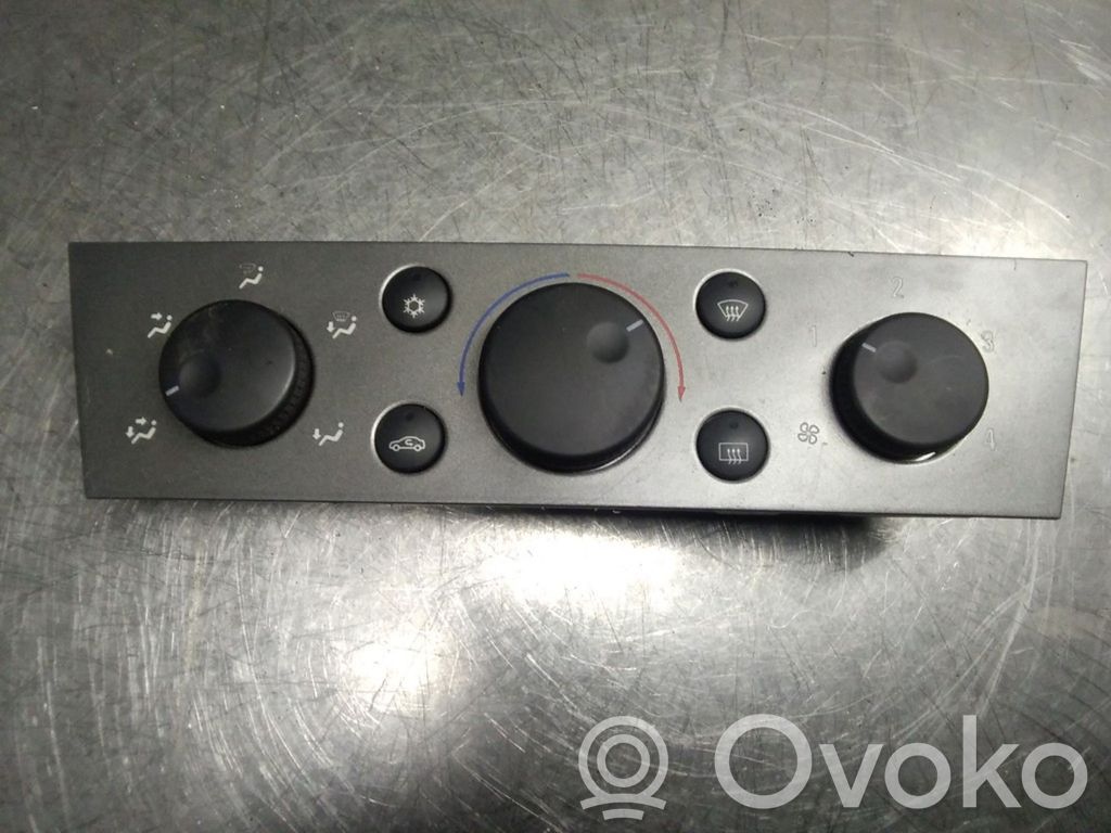 Opel Vectra C Climate control unit 