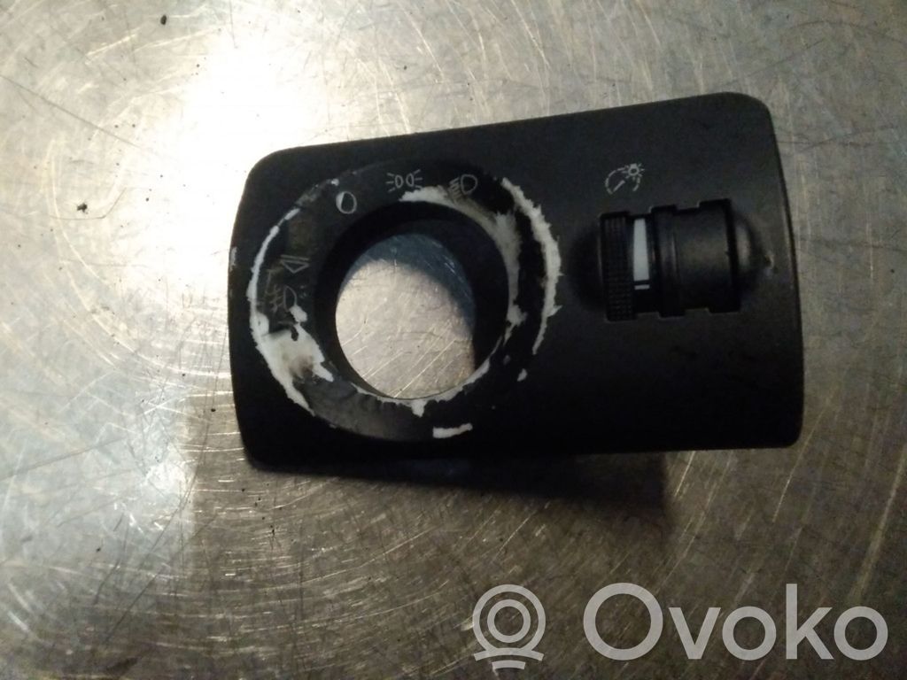 Panel lighting control switch   4B0919093A