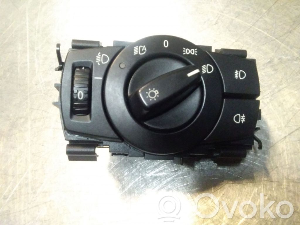 Light switch   693279204,33600101