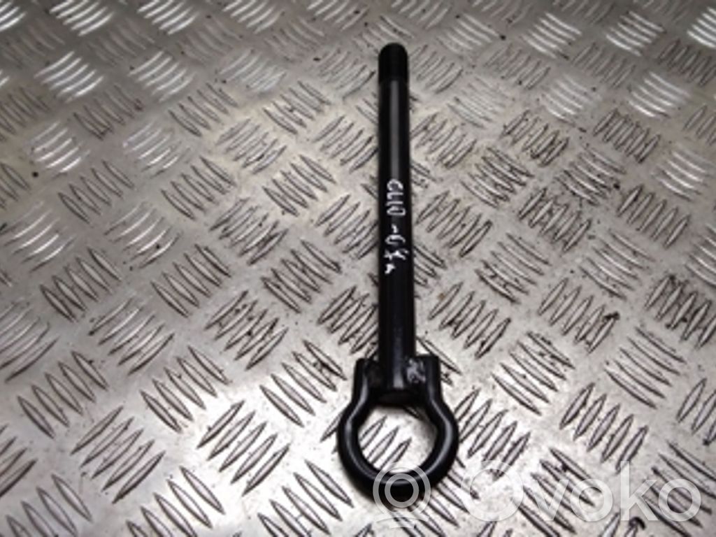Renault Clio III Towing hook eye 