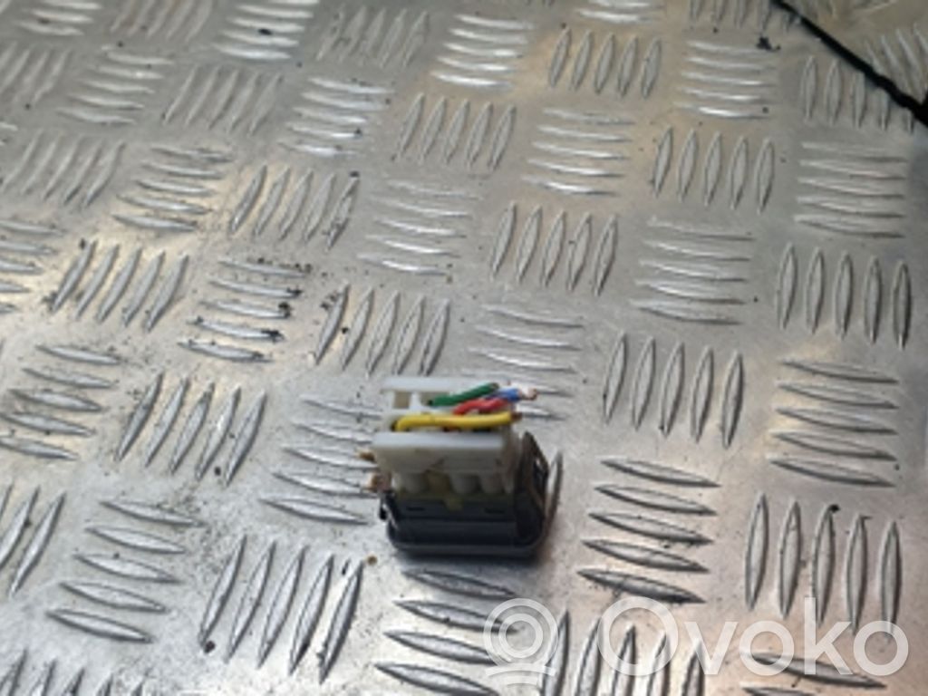 Volvo S40, V40 Electric window control switch 