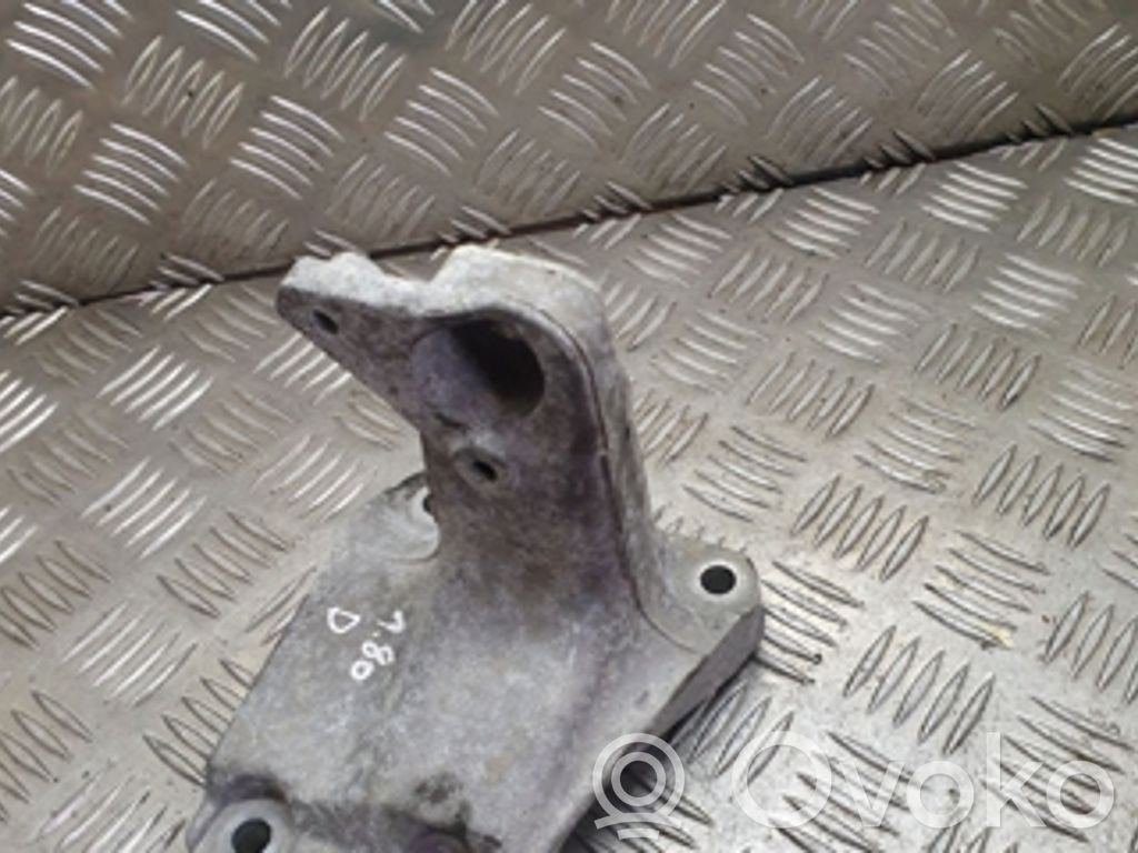 BMW 1 F20 F21 Engine mounting bracket 