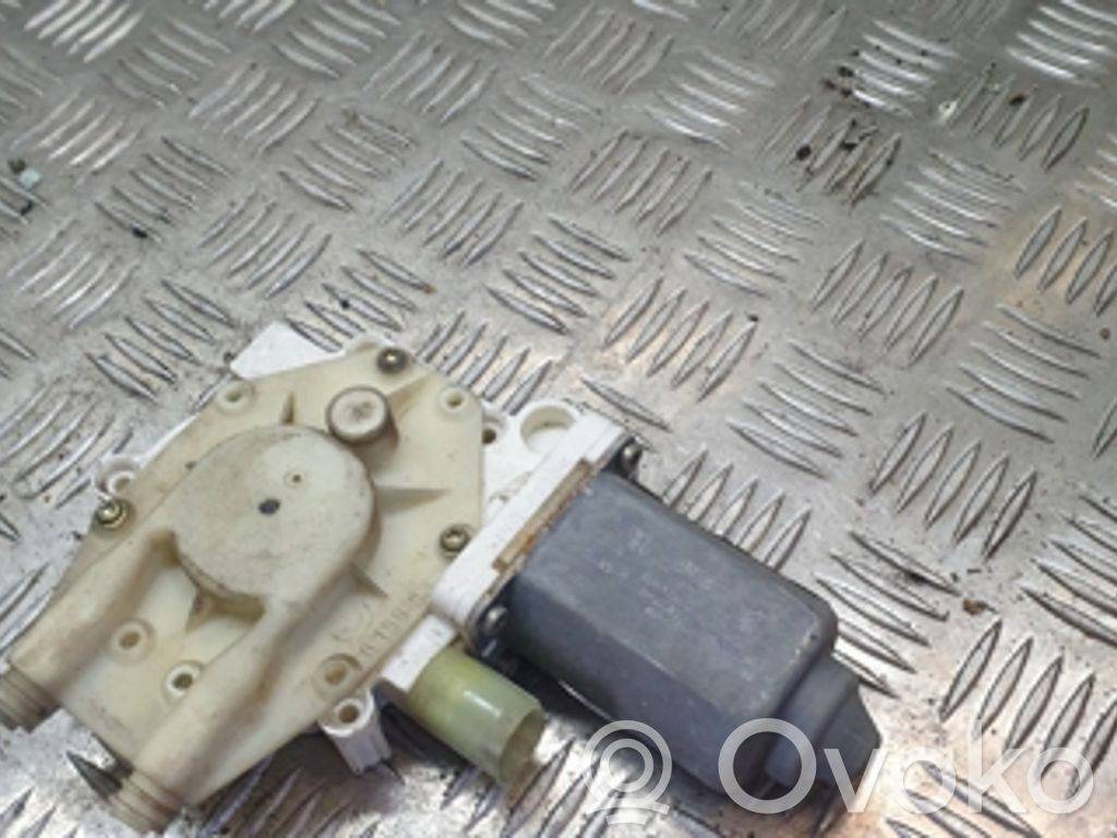 BMW 5 E39 Front door window regulator motor 