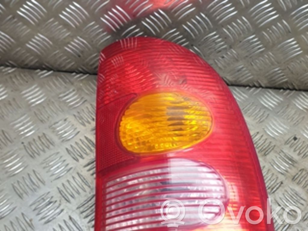 Renault Megane I Aizmugurējais lukturis virsbūvē 