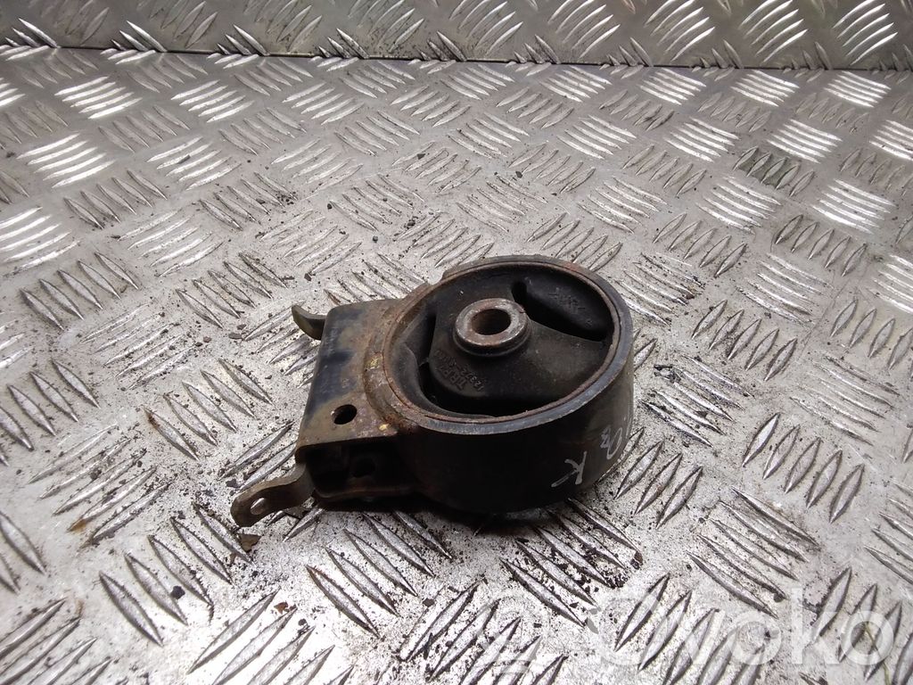 Toyota Yaris Engine mount bracket 