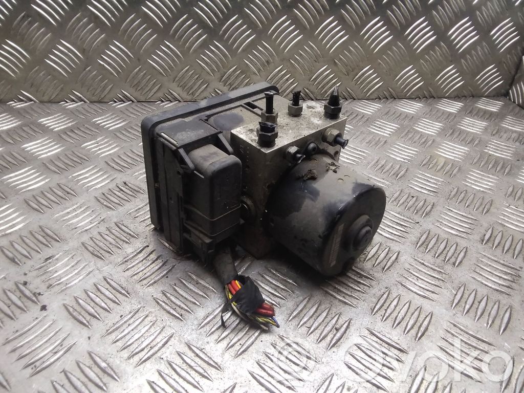 Volvo C30 ABS bloks 