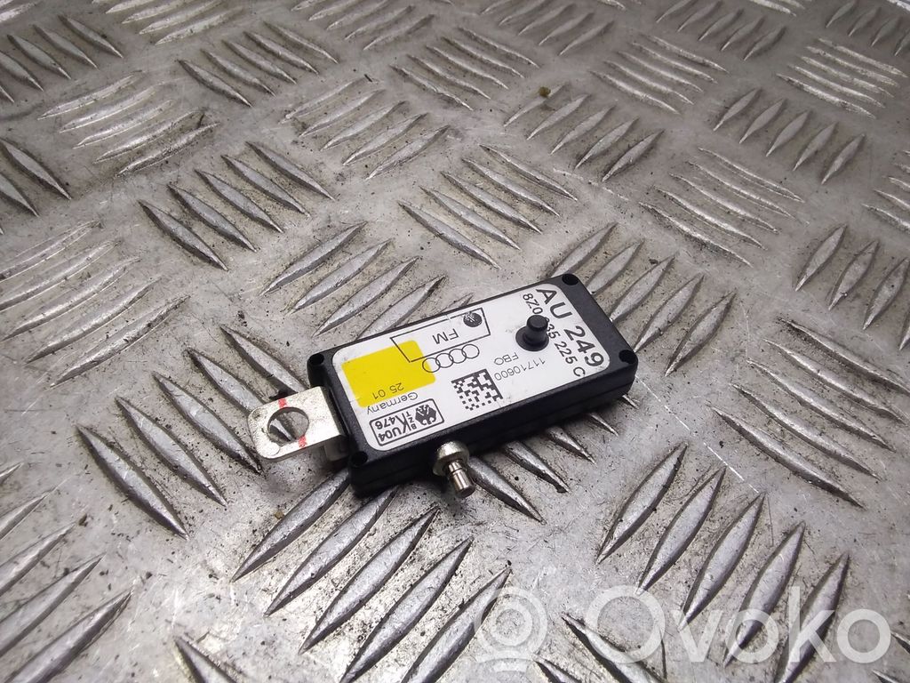 Audi A2 Antenos stiprintuvas 