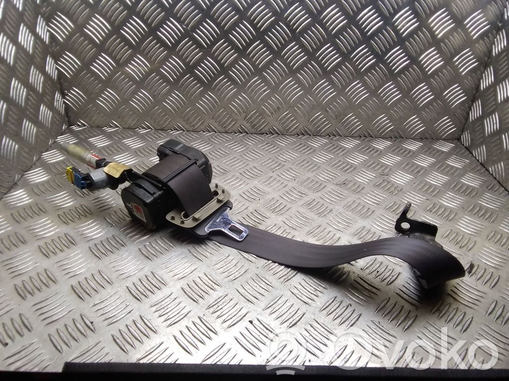 Volvo S60 Cinturón trasero 