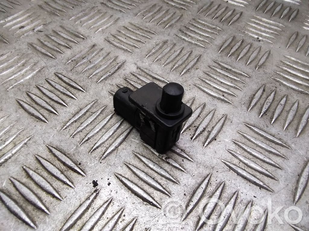 BMW 5 E60 E61 Bonnet alarm switch sensor 