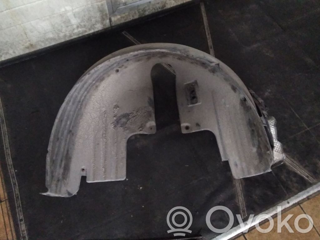 BMW 7 E65 E66 Posparnis galinis 