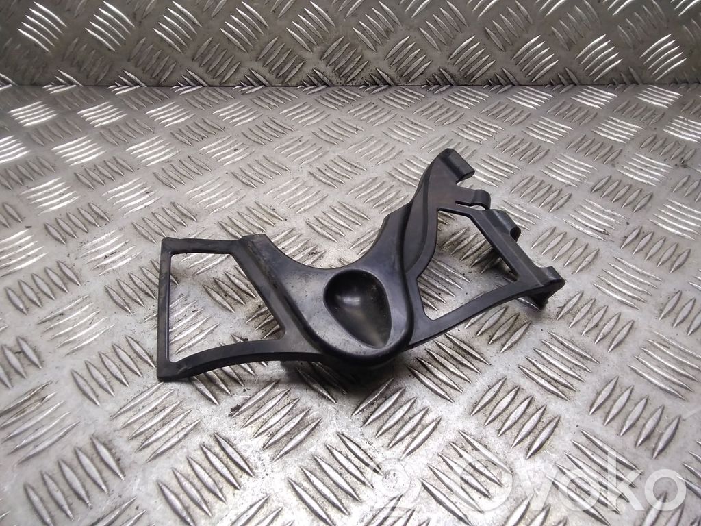 BMW 7 E65 E66 Fender mounting bracket 