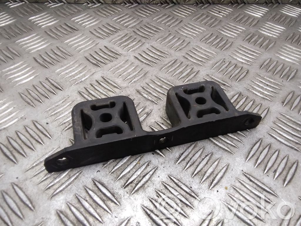 BMW 7 E65 E66 Muffler mount bracket/holder 