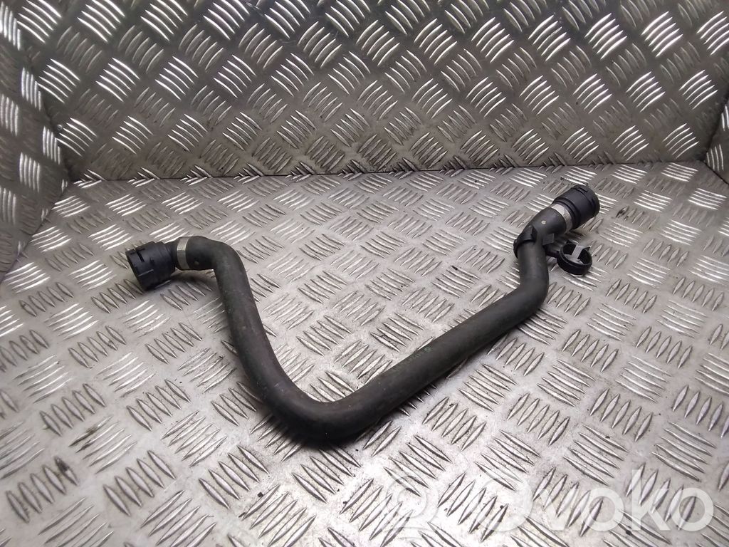 BMW 7 E65 E66 Engine coolant pipe/hose 