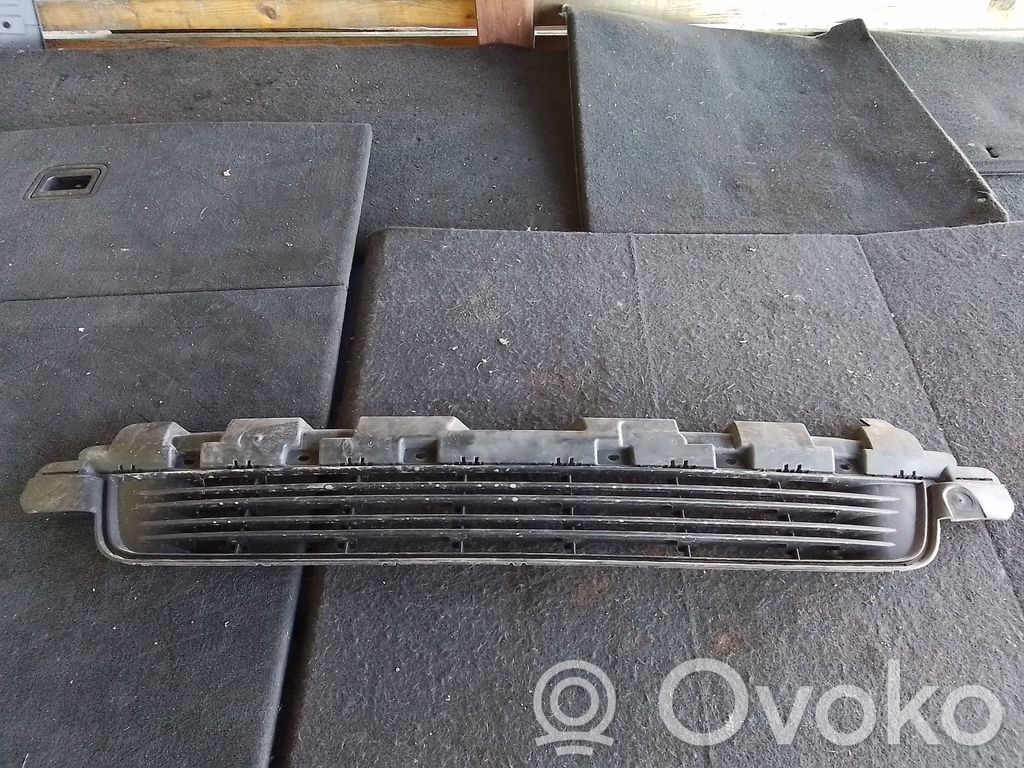 Citroen Jumpy Front bumper lower grill 
