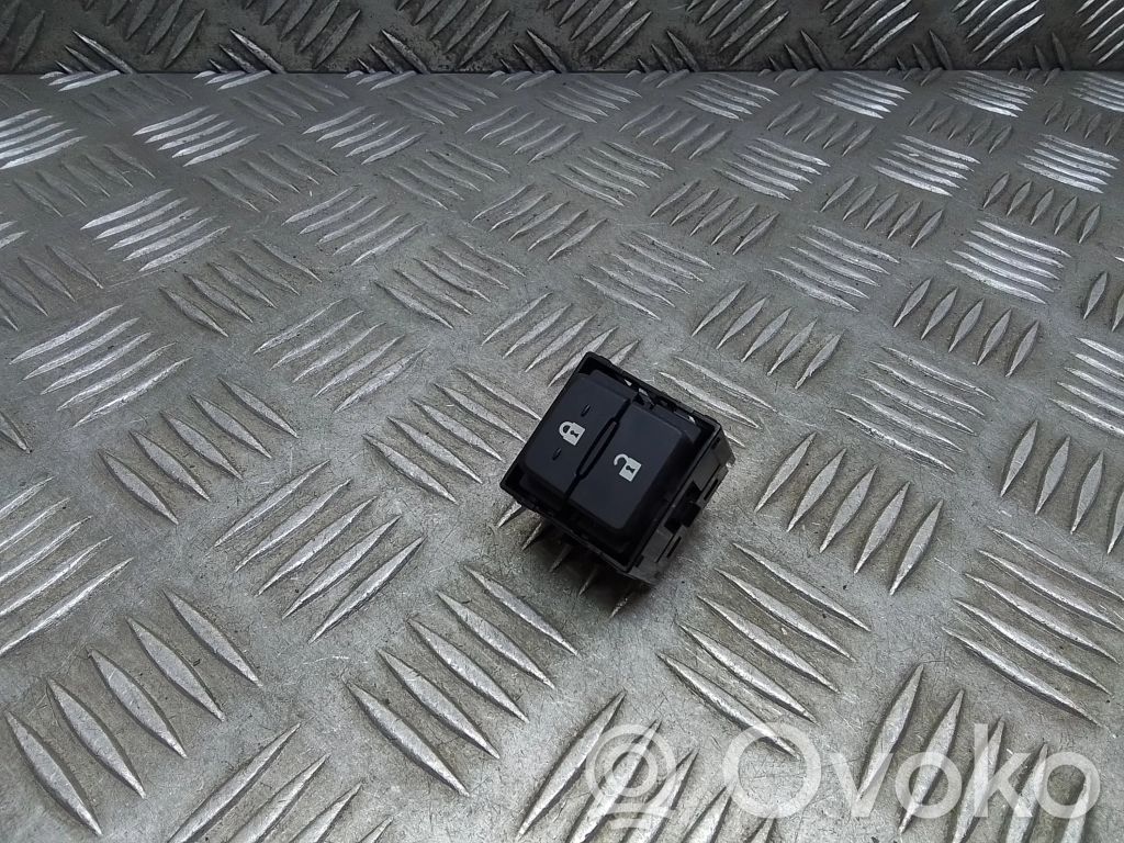 Central locking switch button   193302