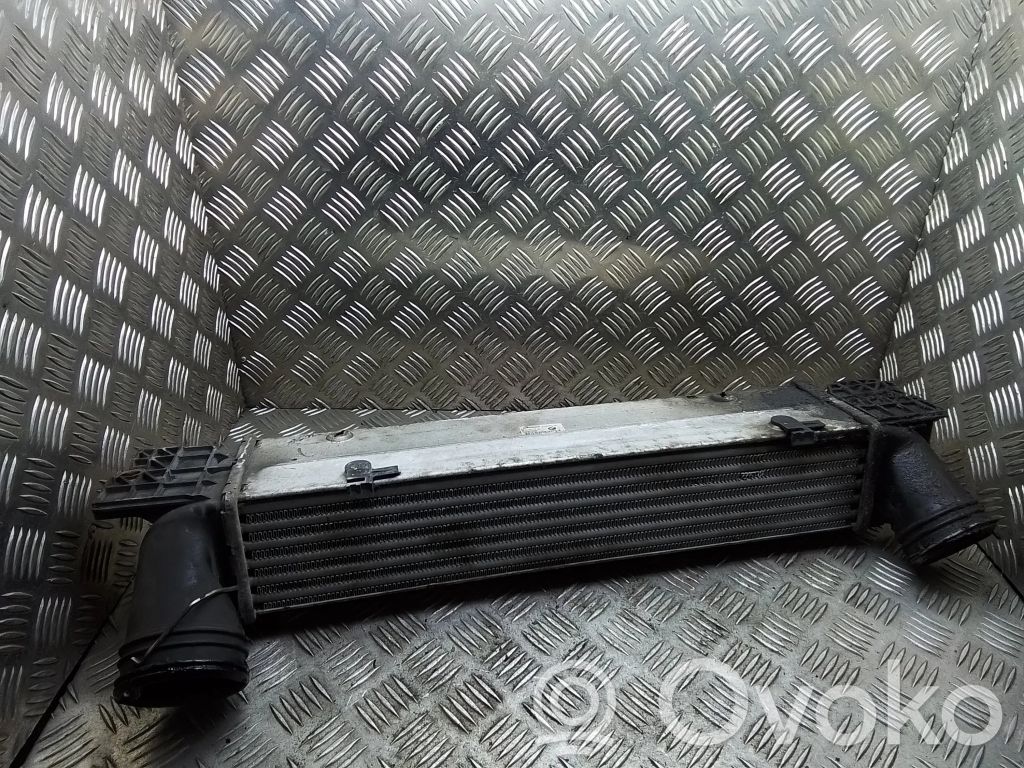 BMW 3 E90 E91 Intercooler radiator 