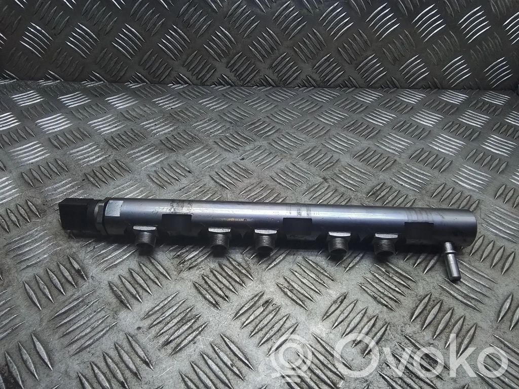 BMW 3 E90 E91 Fuel pressure sensor 