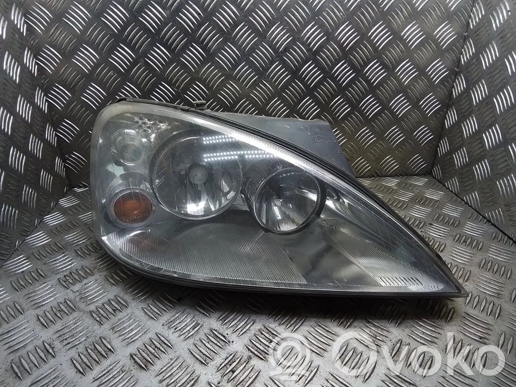 Ford Galaxy Priekšējais lukturis 