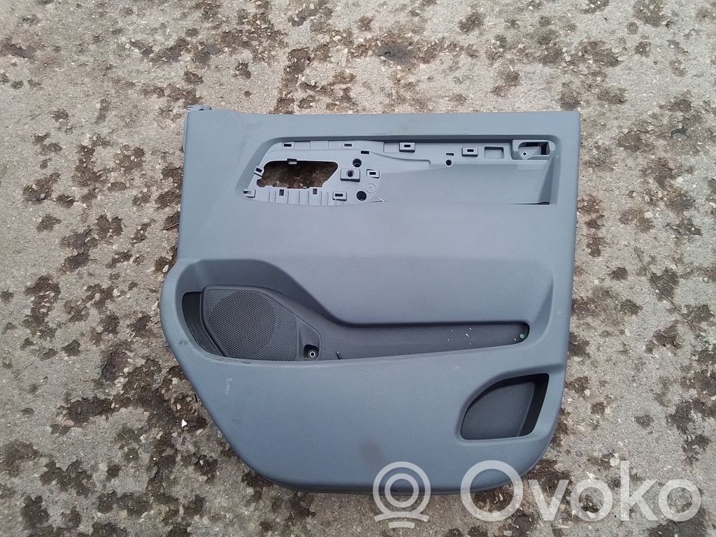 Citroen Jumpy Etuoven verhoilu 
