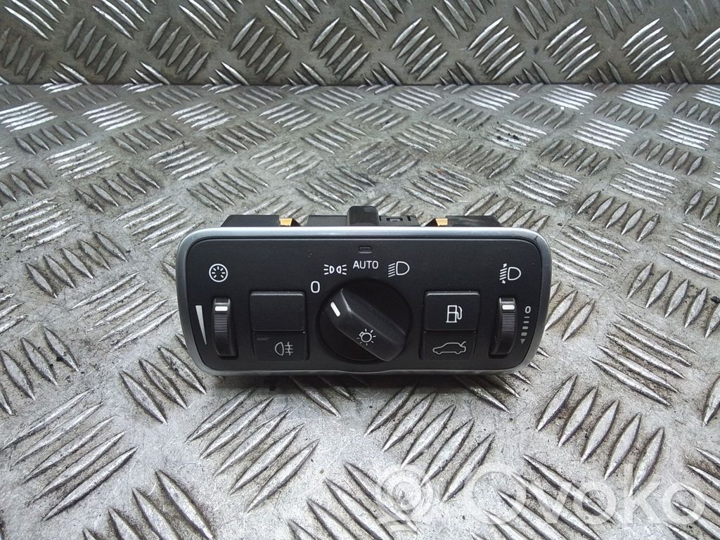 Volvo V60 Light switch 