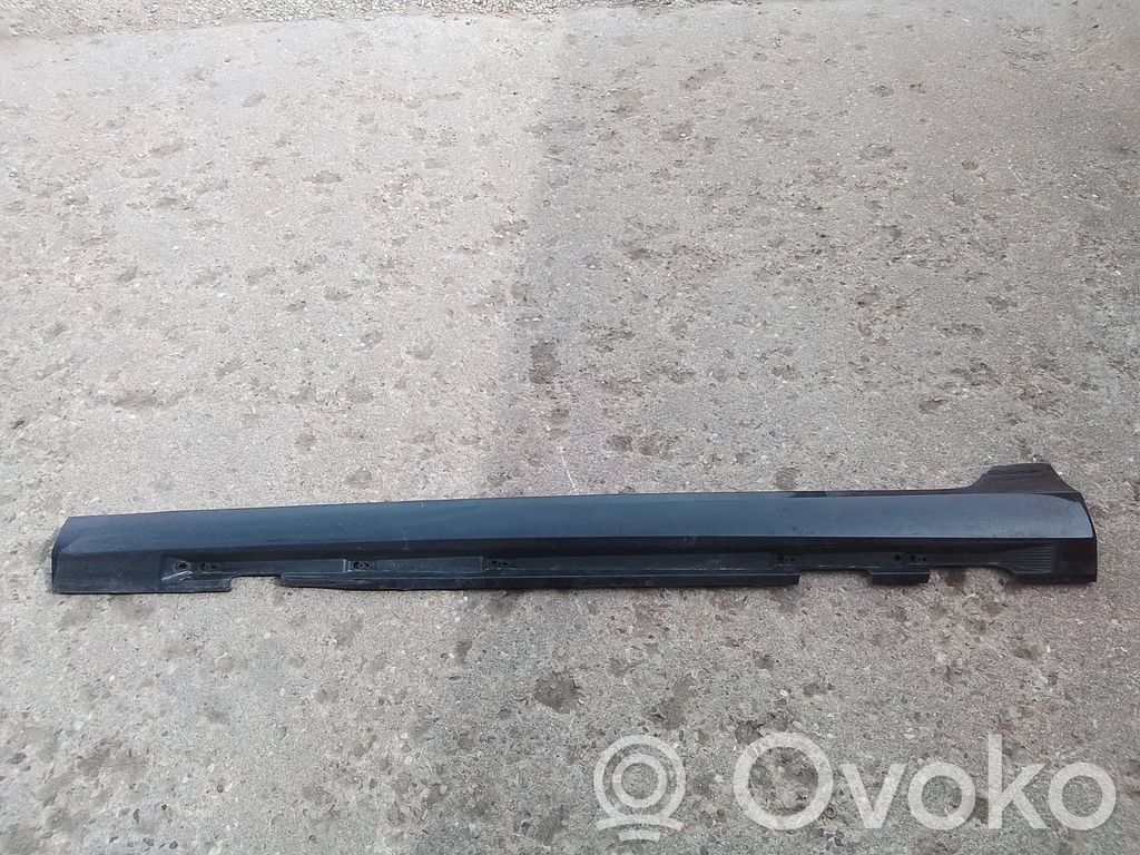 Volvo V60 Slenkstis 