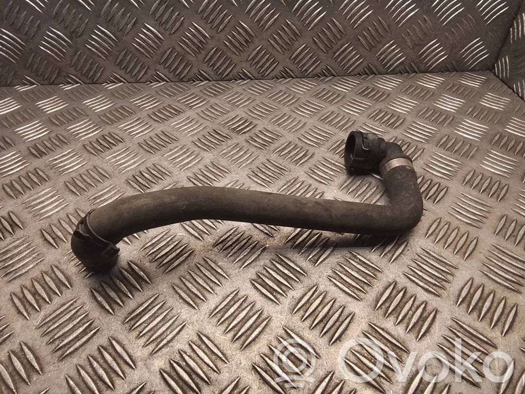 Land Rover Discovery Sport Engine coolant pipe/hose 