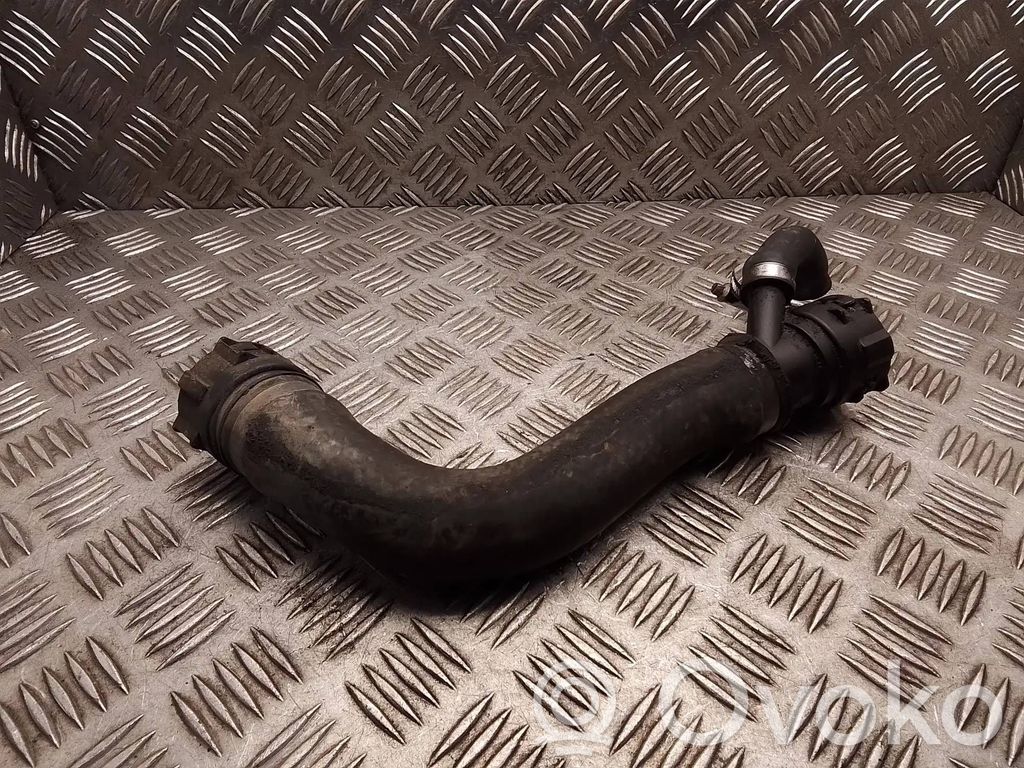BMW 7 E65 E66 Engine coolant pipe/hose 