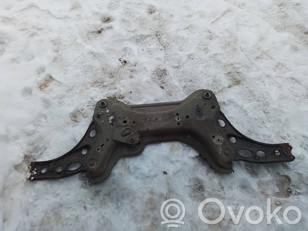 Opel Vivaro Front subframe 