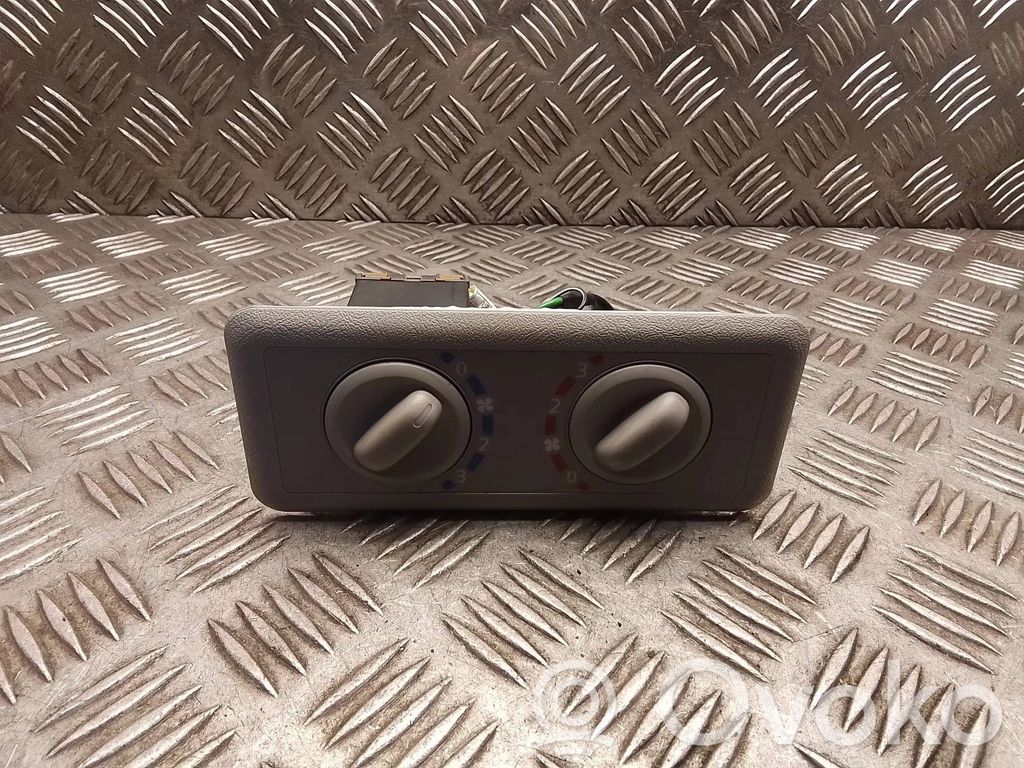 Opel Vivaro Air conditioner control unit module 