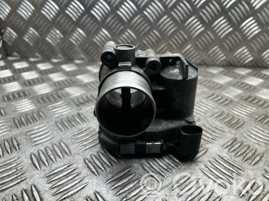 Opel Vivaro Throttle valve 