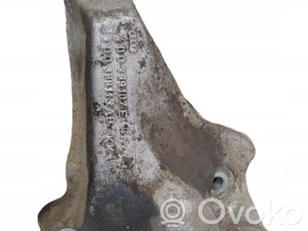 Audi A4 S4 B5 8D Gearbox mounting bracket 