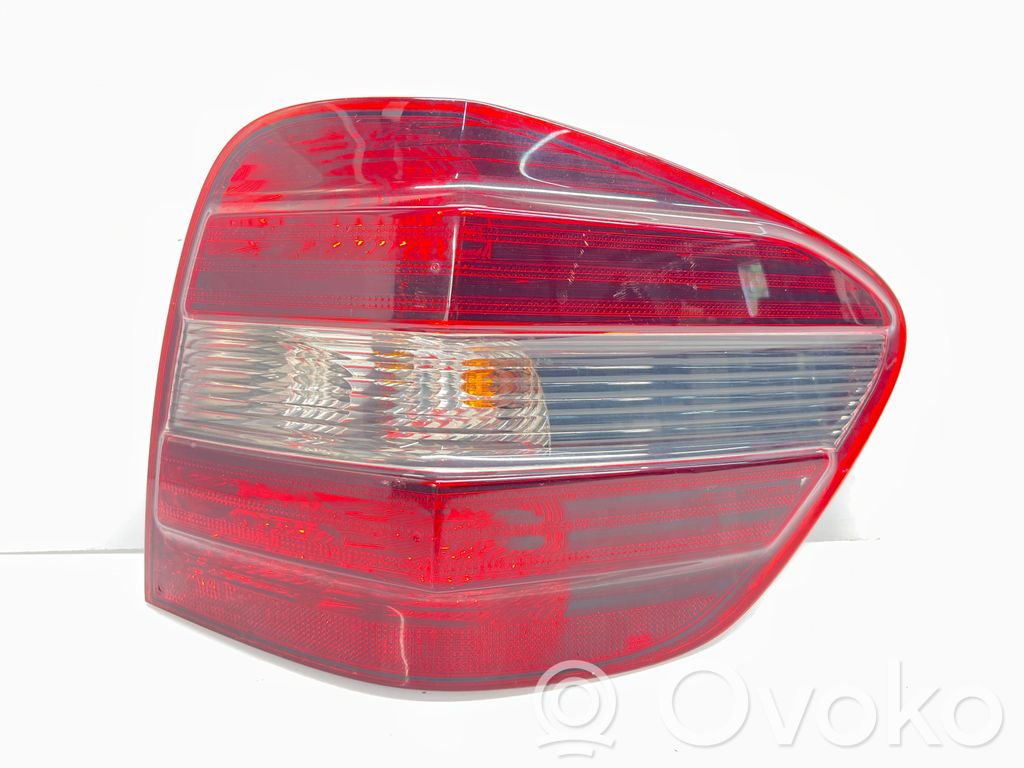 Mercedes-Benz ML W164 Lampa tylna 