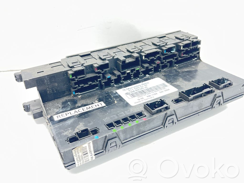 Mercedes-Benz E W211 Fuse module 