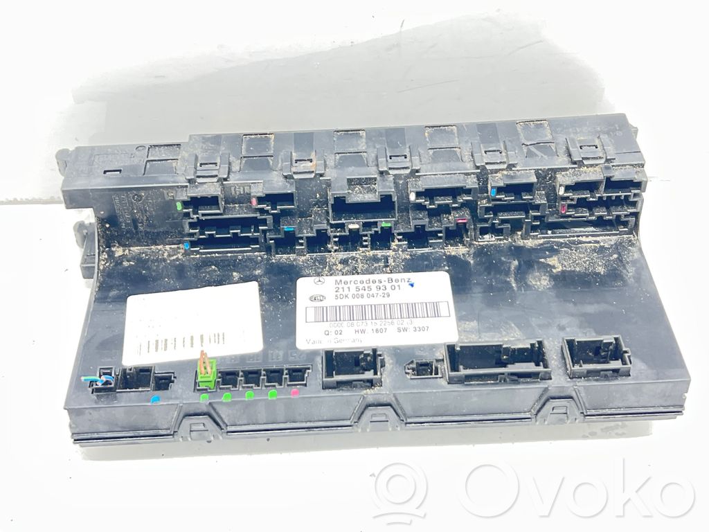 Mercedes-Benz E W211 Fuse module 