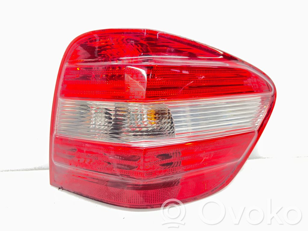 Mercedes-Benz ML W164 Lampa tylna 