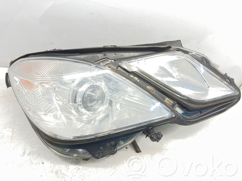 Mercedes-Benz E W212 Lampa przednia 
