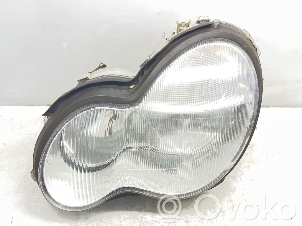 Lampa przednia   A2038202559,130732907201