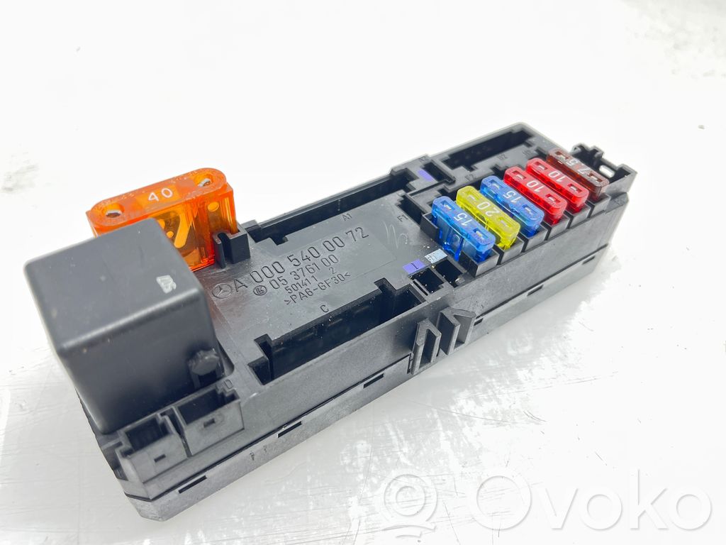 Mercedes-Benz C W202 Module de fusibles 