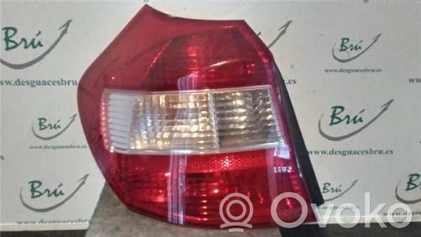 Rear tail light bulb